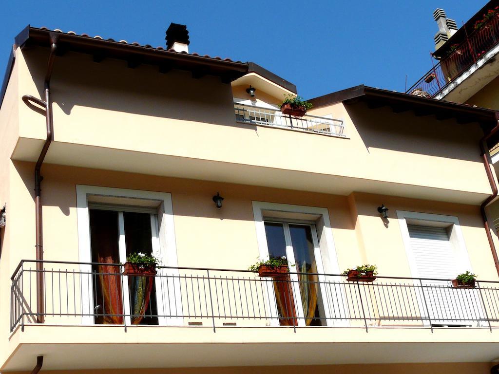 L'Albicocco Apartment Dolceacqua Cameră foto
